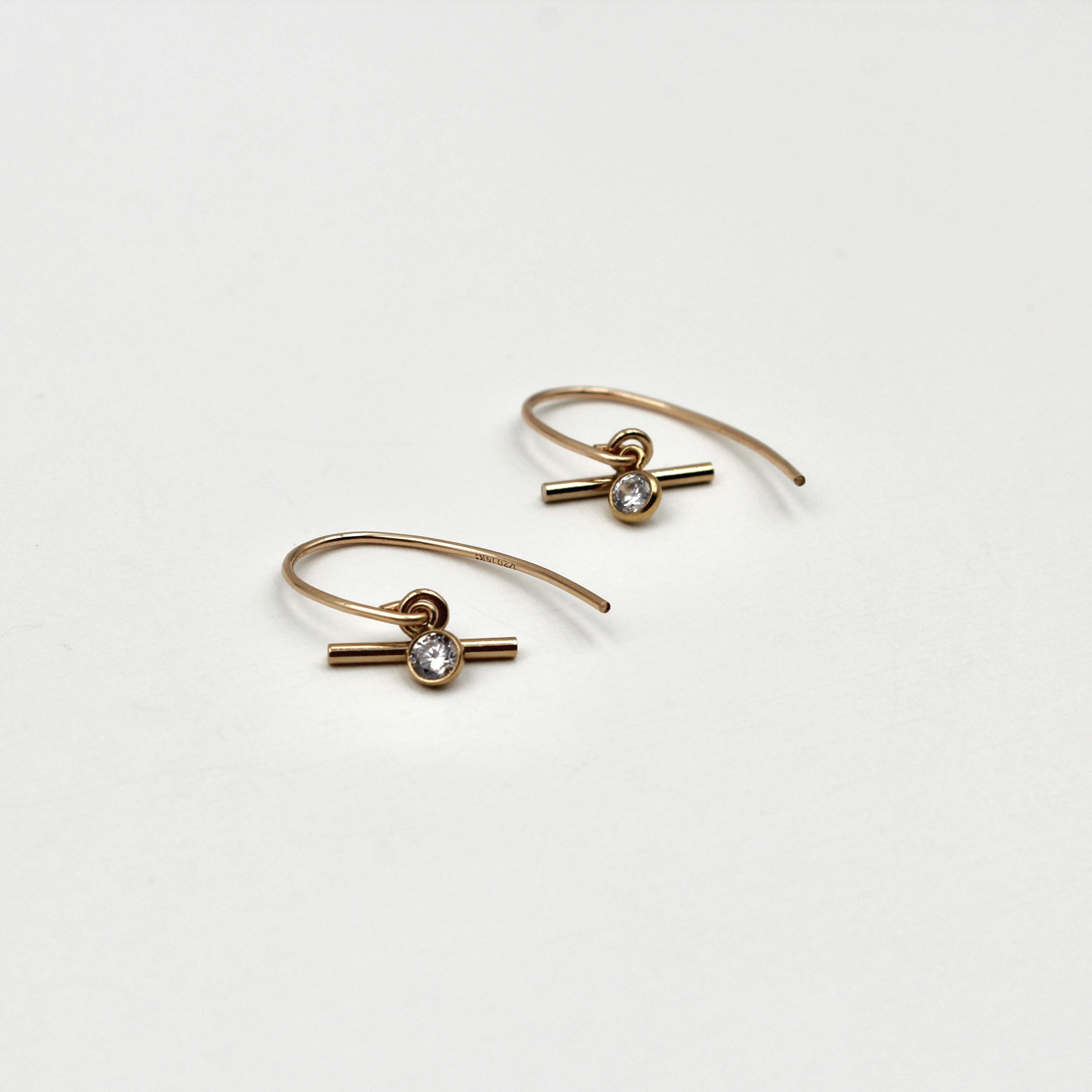 Toggle Swoop Earrings